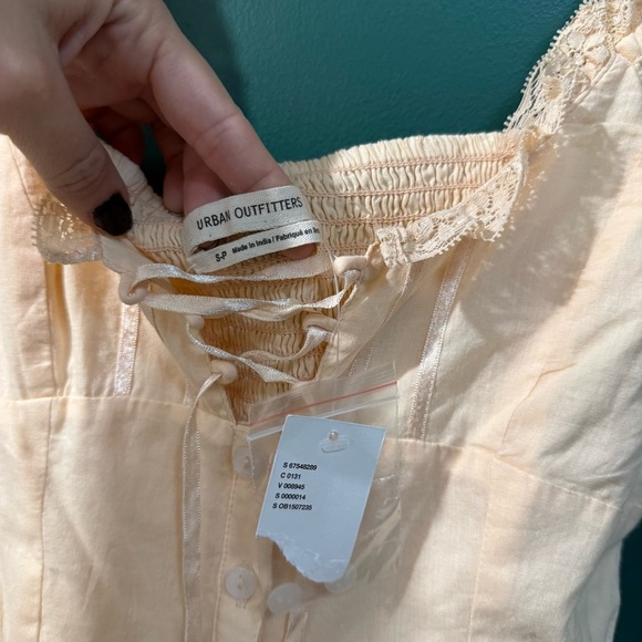 URBAN OUTFITTERS Lily Cream Tie-Front Playsuit Romper Cottagecore Whimsy Lace - Picture 8 of 11